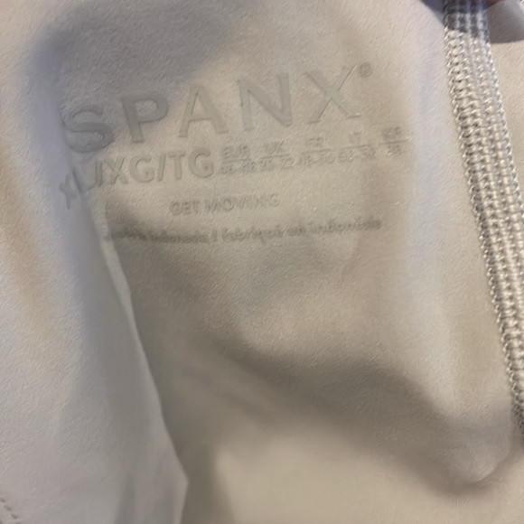 NEW Spanx Get Moving Zip Front Dress in vivid white - Picture 6 of 6